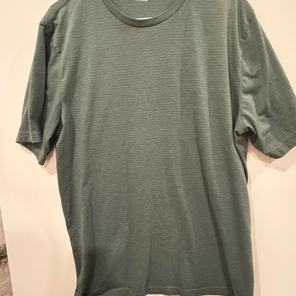 Men's Green T-Shirt